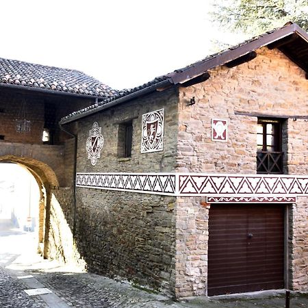 Hotel Il Borgo Del Castello Cremolino Exterior foto