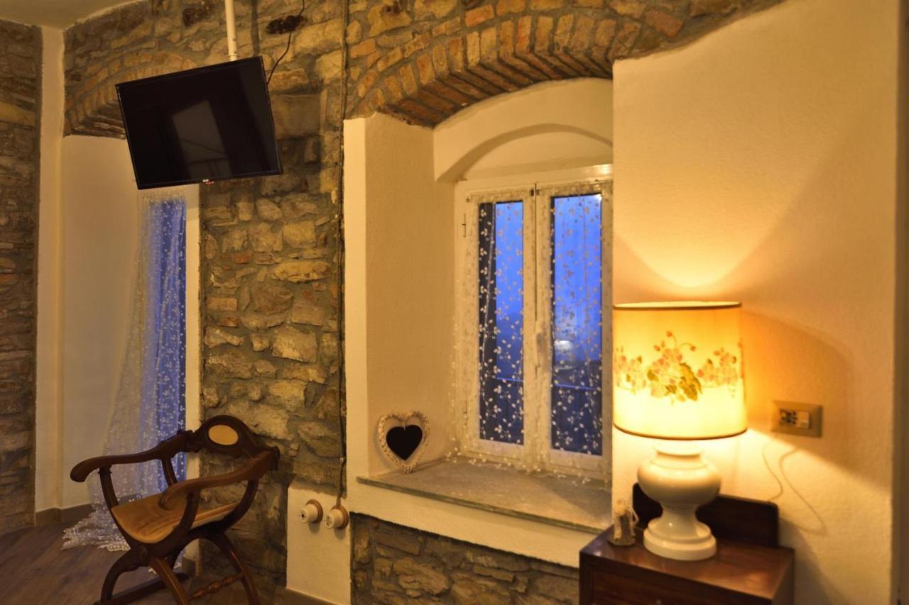 Hotel Il Borgo Del Castello Cremolino Exterior foto